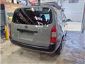 2005 Toyota Probox Van