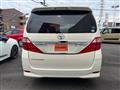 2013 Toyota Alphard G