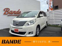 2013 Toyota Alphard G