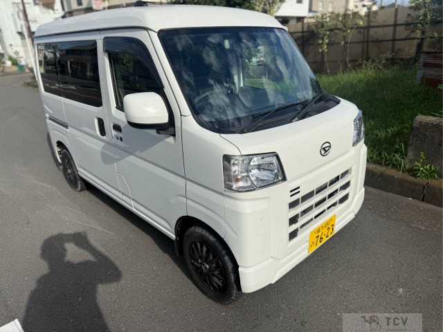 2023 Daihatsu Hijet Cargo