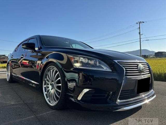 2013 Lexus LS