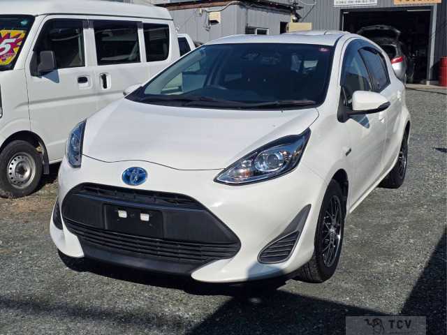 2018 Toyota AQUA