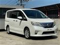 2011 Nissan Serena