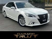 2013 Toyota Crown Athlete Series