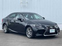 2019 Lexus IS