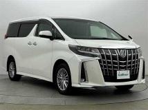 2022 Toyota Alphard Hybrid