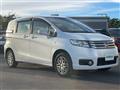 2013 Honda Freed Spike
