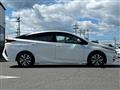 2017 Toyota Prius PHV