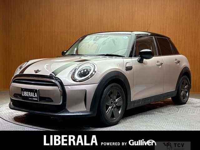 2022 BMW MINI