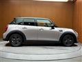 2022 BMW MINI
