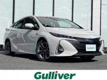 2019 Toyota Prius PHV