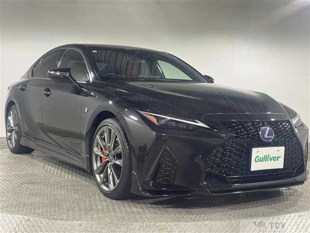 2021 Lexus IS