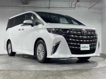2025 Toyota Alphard Hybrid