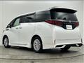 2025 Toyota Alphard Hybrid