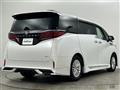 2025 Toyota Alphard Hybrid
