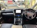 2020 Toyota Alphard Hybrid
