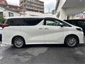 2020 Toyota Alphard Hybrid