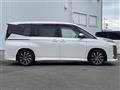 2022 Toyota Voxy