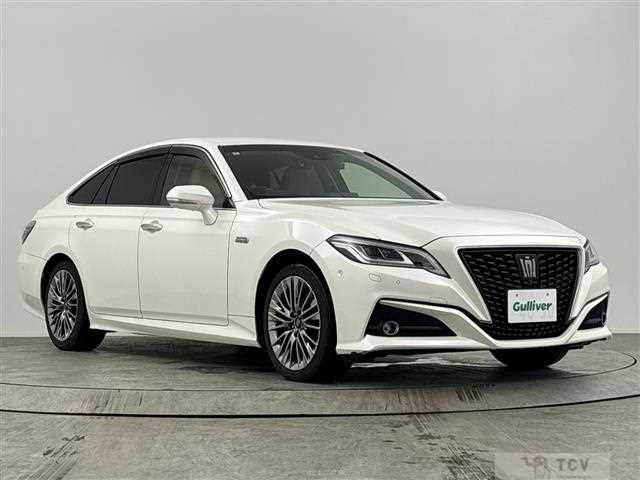 2018 Toyota Crown Hybrid