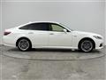 2018 Toyota Crown Hybrid