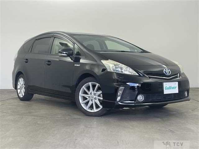 2012 Toyota PRIUS α