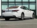 2017 Lexus LS
