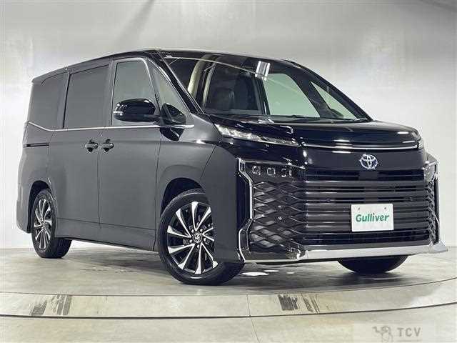 2023 Toyota Voxy