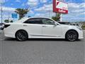 2013 Toyota Crown Hybrid