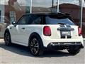 2021 BMW MINI