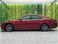 2015 Toyota Crown Hybrid