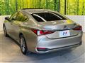 2019 Lexus ES
