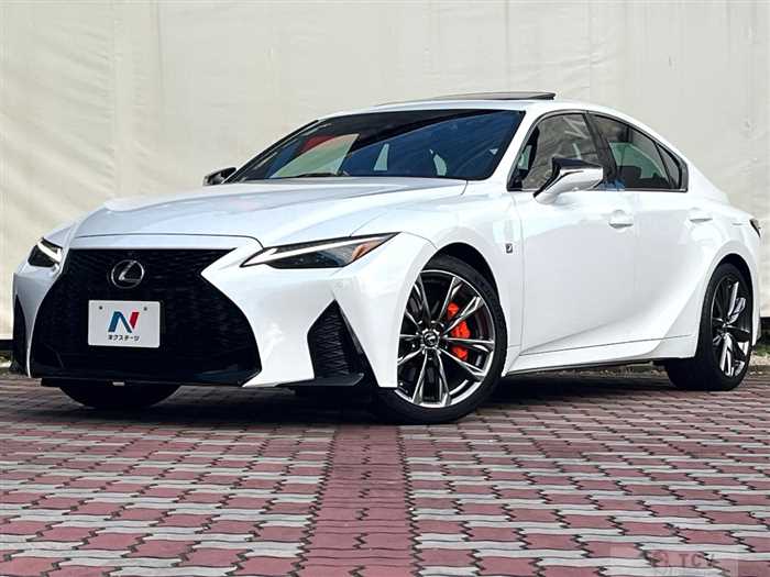 2020 Lexus IS