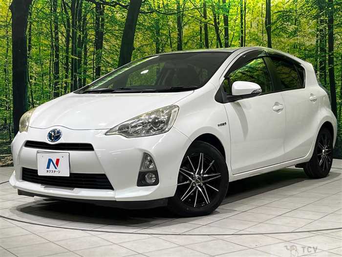 2012 Toyota AQUA