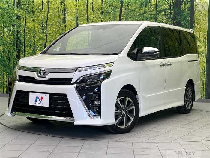 2020 Toyota Voxy