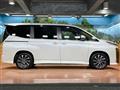 2022 Toyota Voxy