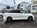 2014 Toyota Estima