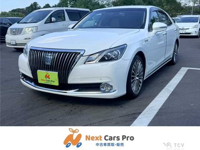 2015 Toyota Crown Majesta
