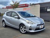 2013 Toyota AQUA
