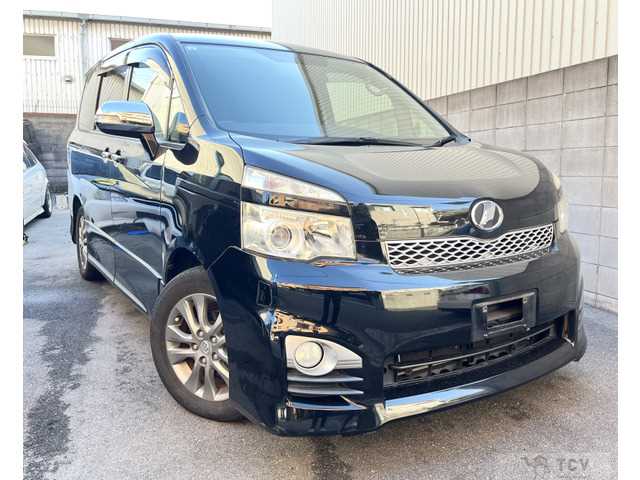 2012 Toyota Voxy