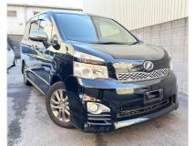 2012 Toyota Voxy