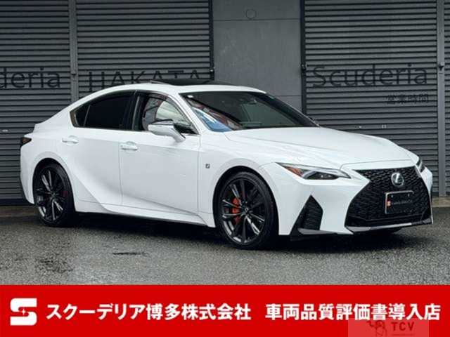 2025 Lexus IS
