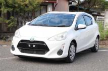 2017 Toyota AQUA