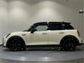 2022 BMW MINI