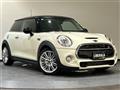 2018 BMW MINI