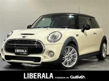 2018 BMW MINI