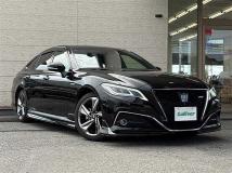 2019 Toyota Crown Hybrid