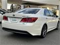 2014 Toyota Crown Hybrid