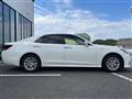 2015 Toyota Crown Hybrid