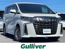 2022 Toyota Alphard Hybrid