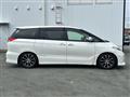2013 Toyota Estima